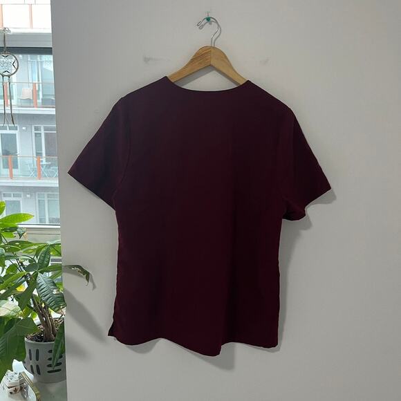 FIGS Maroon Red Short Sleeve Scrub Top Size XL - Picture 4 of 4